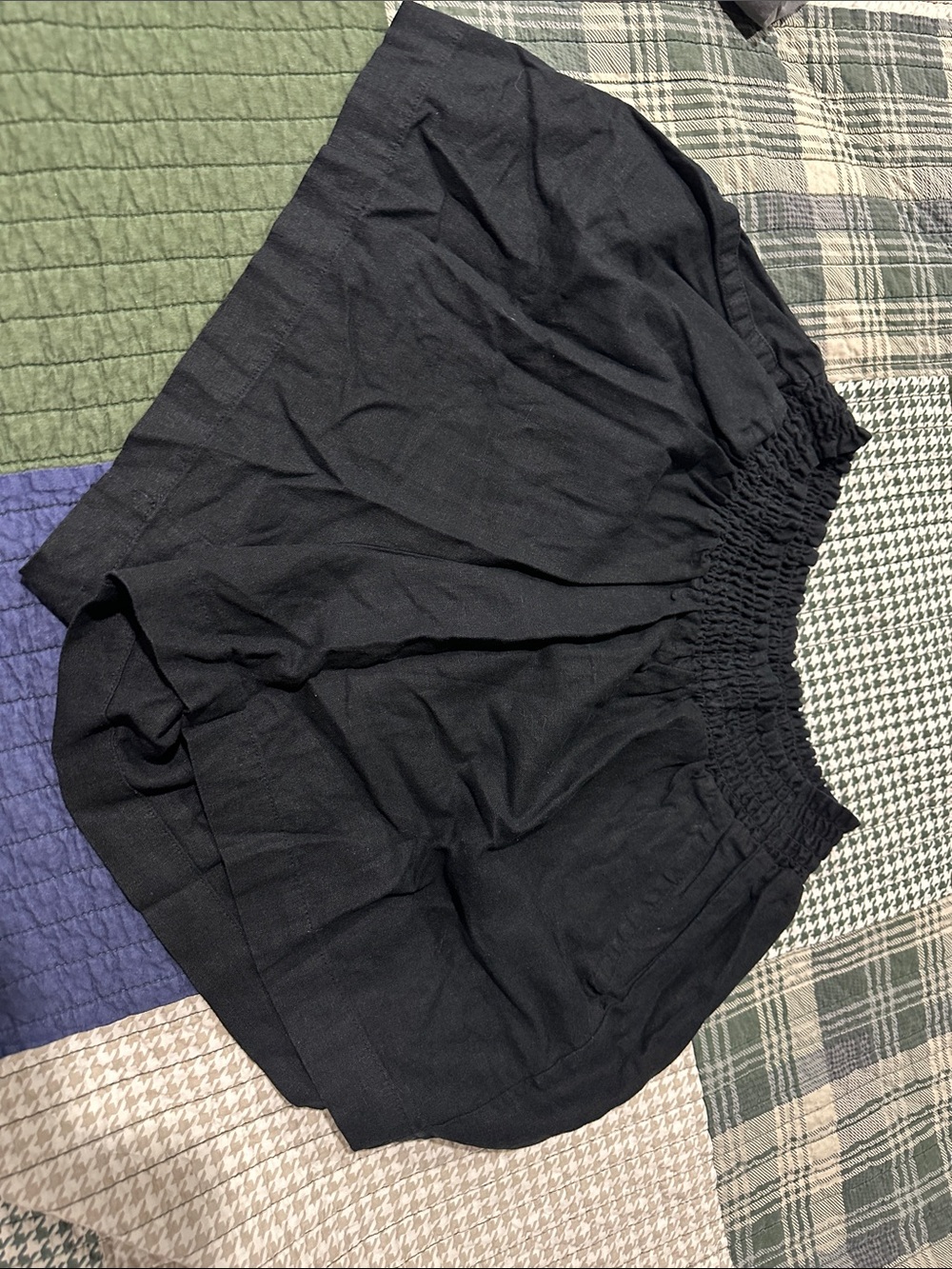 Ava & Viv Black Smocked Waist Shorts